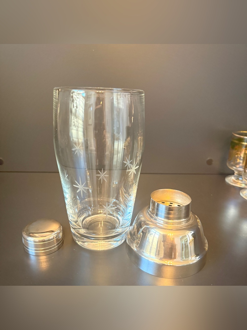 Vintage MCM Atomic Starburst Glass Cocktail Shaker Chrome ToneBarware W/ Tongs - Picture 5 of 10